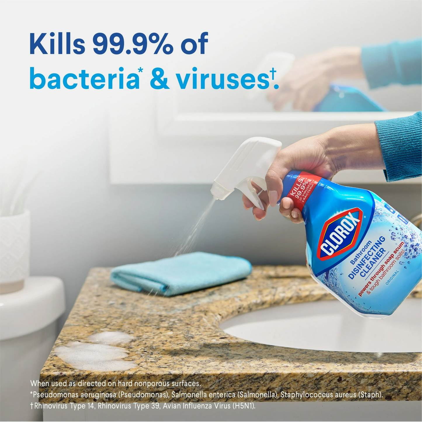 Clorox Bathroom Disinfecting Cleaner – 887 mL