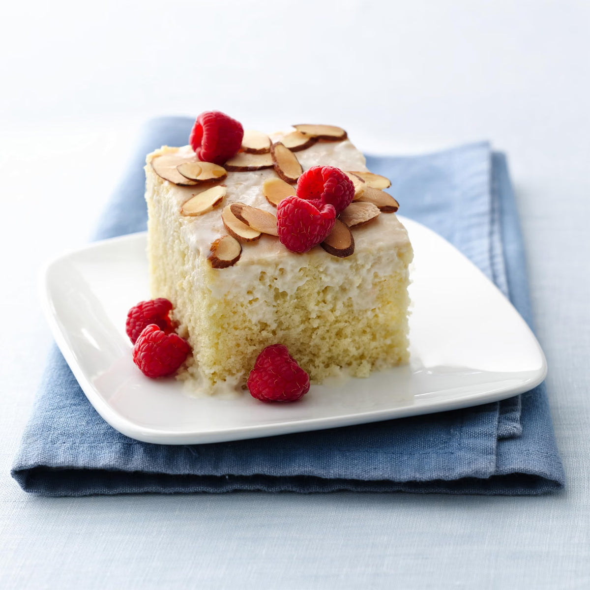 Betty Crocker Cake Mix-Super Moist-Vanilla 375g(13.25oz)