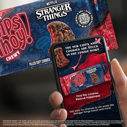 Nabisco Chips Ahoy Stranger Things Chewy Chocolatey Strawberry Flavored Filled Soft Cookies – 281 g