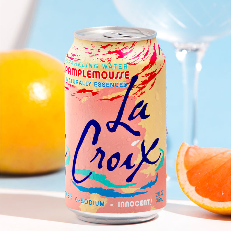 LaCroix Pamplemousse Flavored Sparkling Water – 355 mL